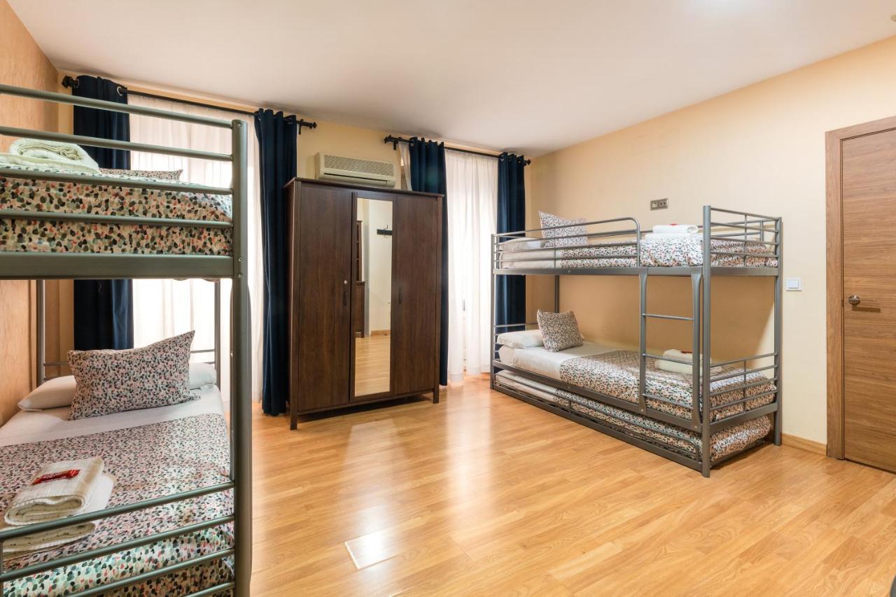 Great Apartment Near Plaza Mayor Large Groups