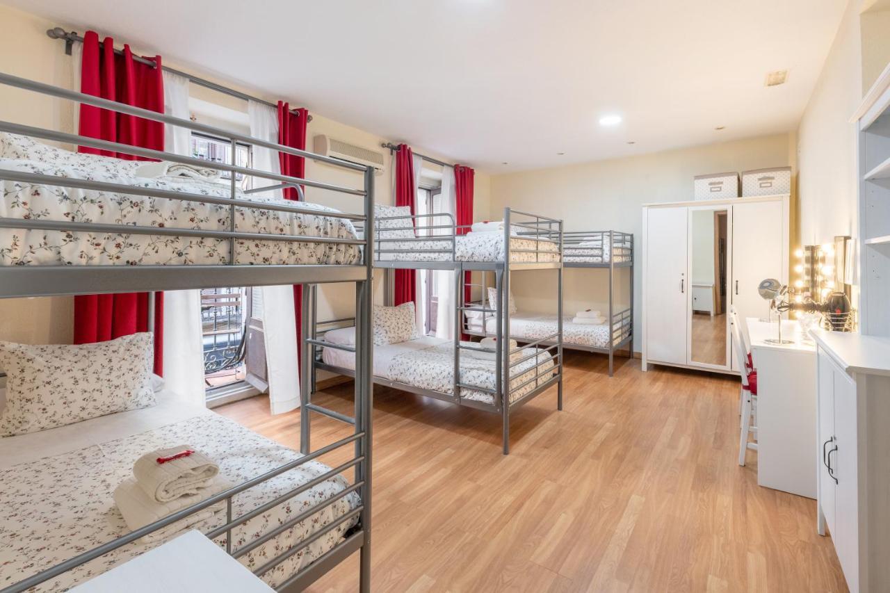 Great Apartment Near Plaza Mayor Large Groups * Madrid