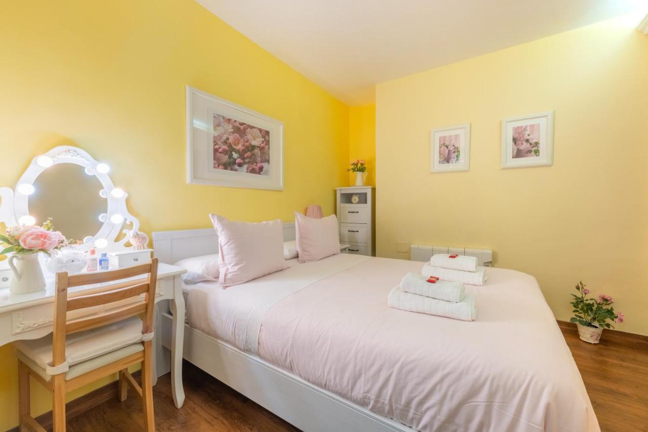 Great Apartment Near Plaza Mayor Large Groups Madrid