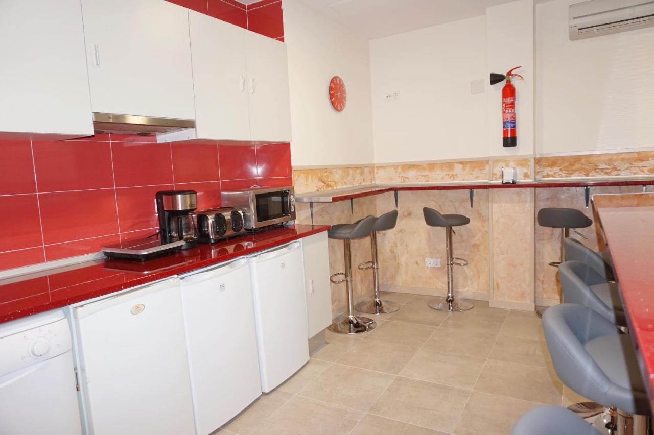 Muchomadrid Hostel