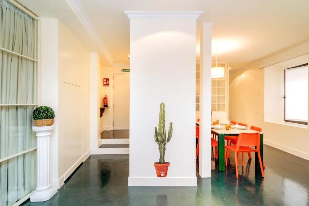 Caprichoso Loft Junto Teatro Real - Centro By Batuecas *