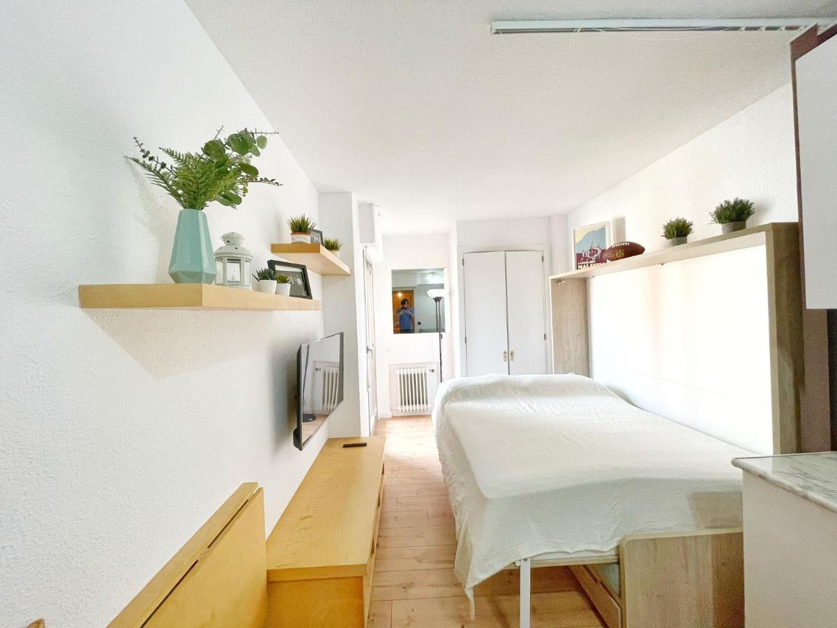 Nuevo/acogedor Estudio En Prosperidad, Terraza,a/c