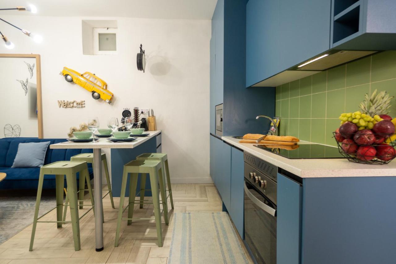 Apartamento Cozy Puerta Del Sol & Private Patio Madrid