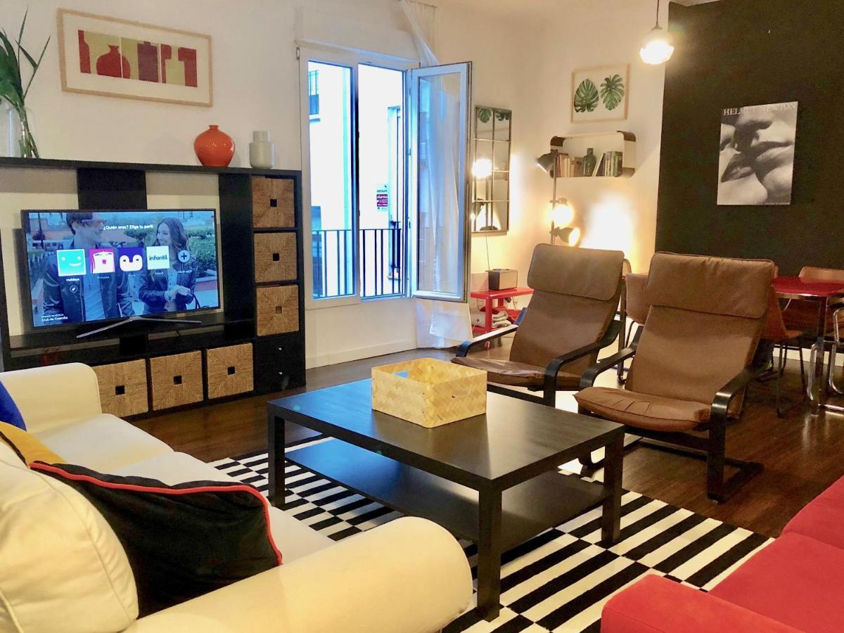 Smart Plaza De Las Cortes Apartment
