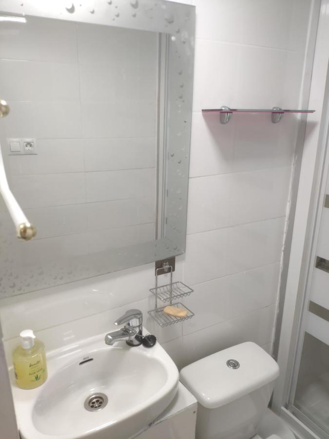 Encantador Apartamento En Calle Barbieri Madrid