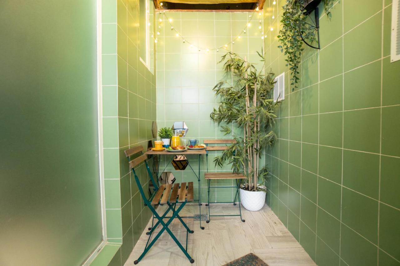 Cozy Puerta Del Sol & Private Patio Apartamento