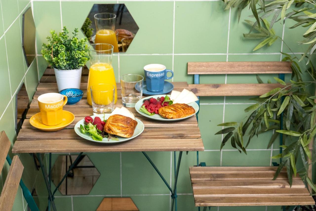 Cozy Puerta Del Sol & Private Patio Madrid