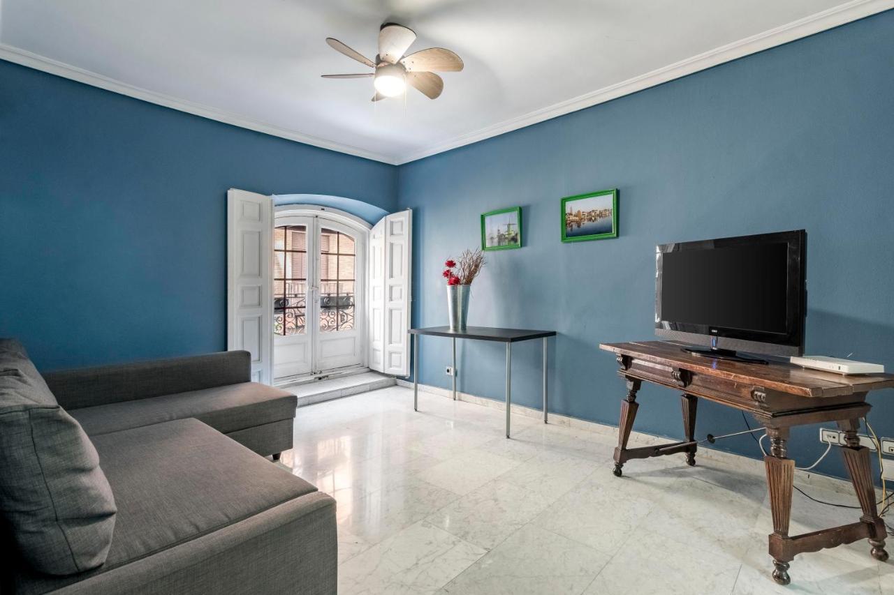 Plaza Sant' Ana, Casco Historico Appartement *