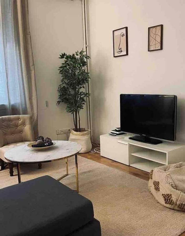 Apartamento Excelente Piso De 3 En La Latina