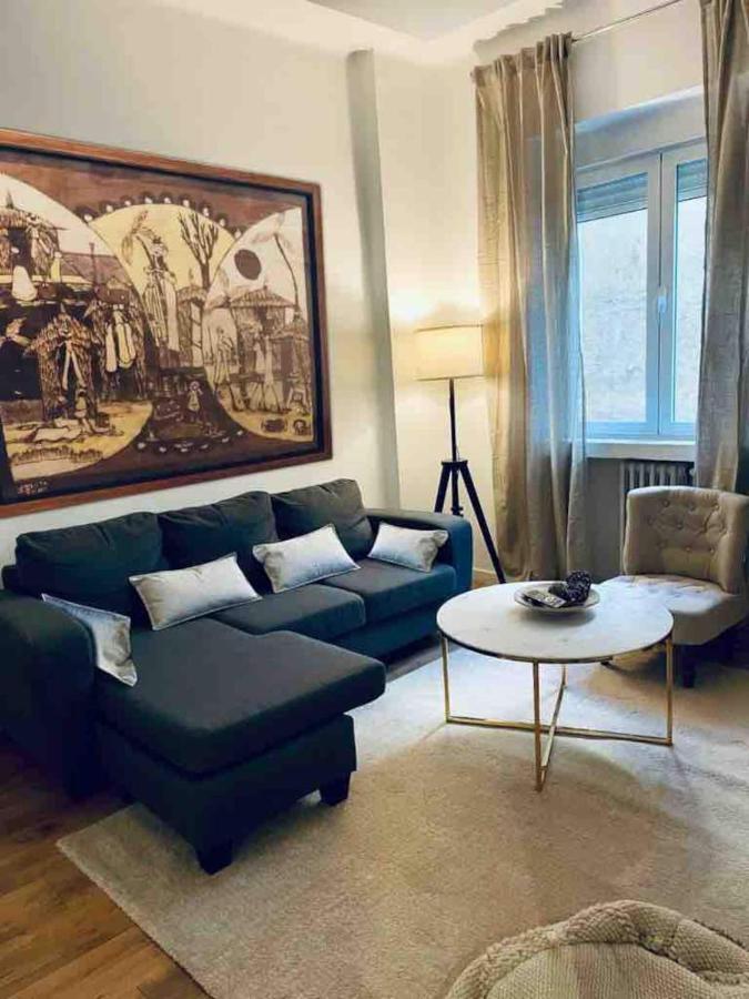 Apartamento Excelente Piso De 3 En La Latina Madrid