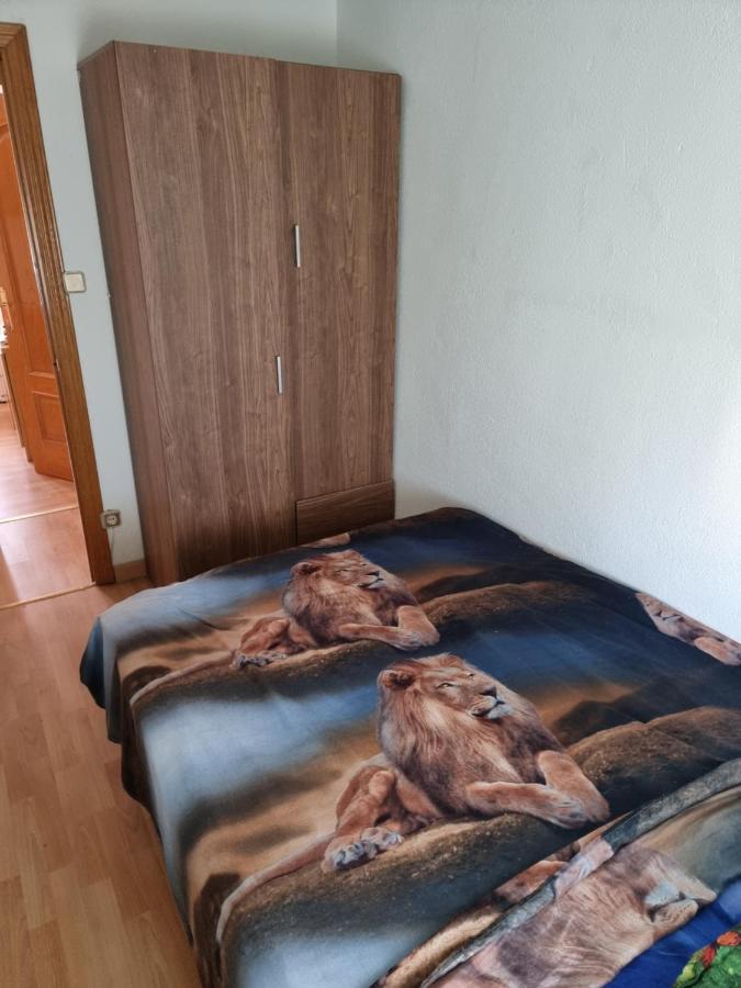 Apartaments Lux Aluche Apartment Madrid