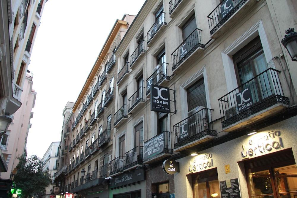 Jc Santa Ana Guest house Madrid