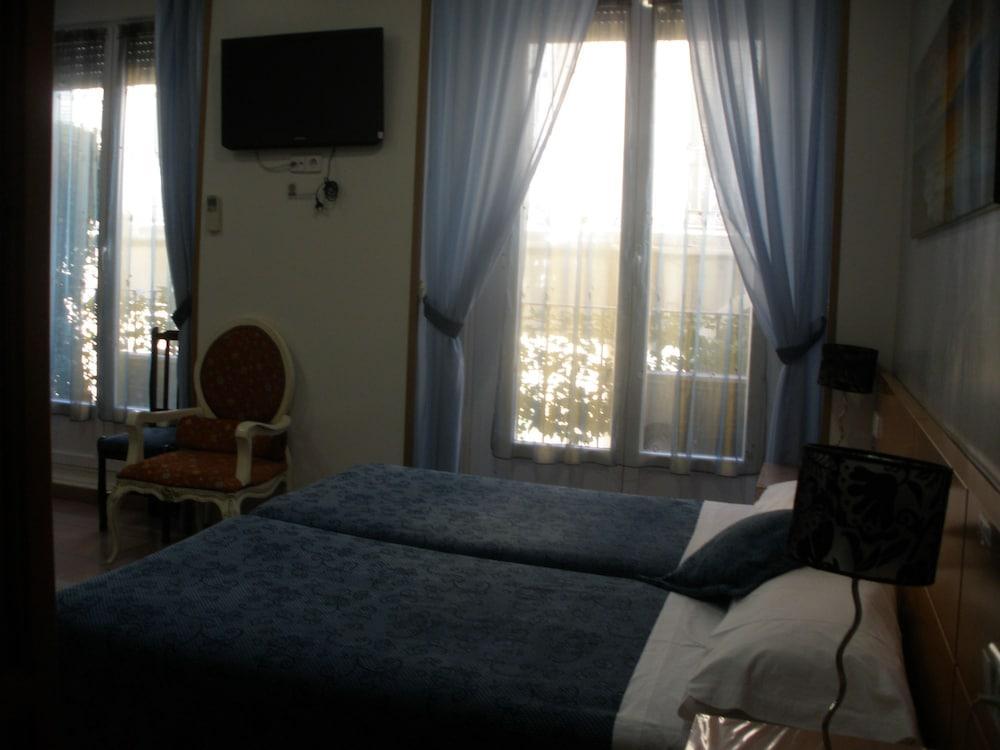 Guest house Del Pez Azul 3*