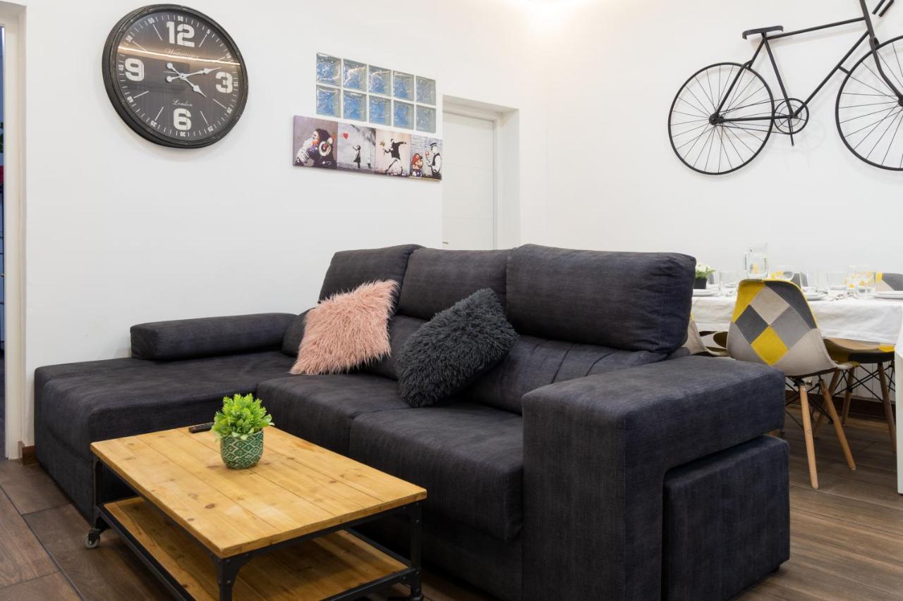 Vip Cervantes, By Monaro***** Apartment Madrid
