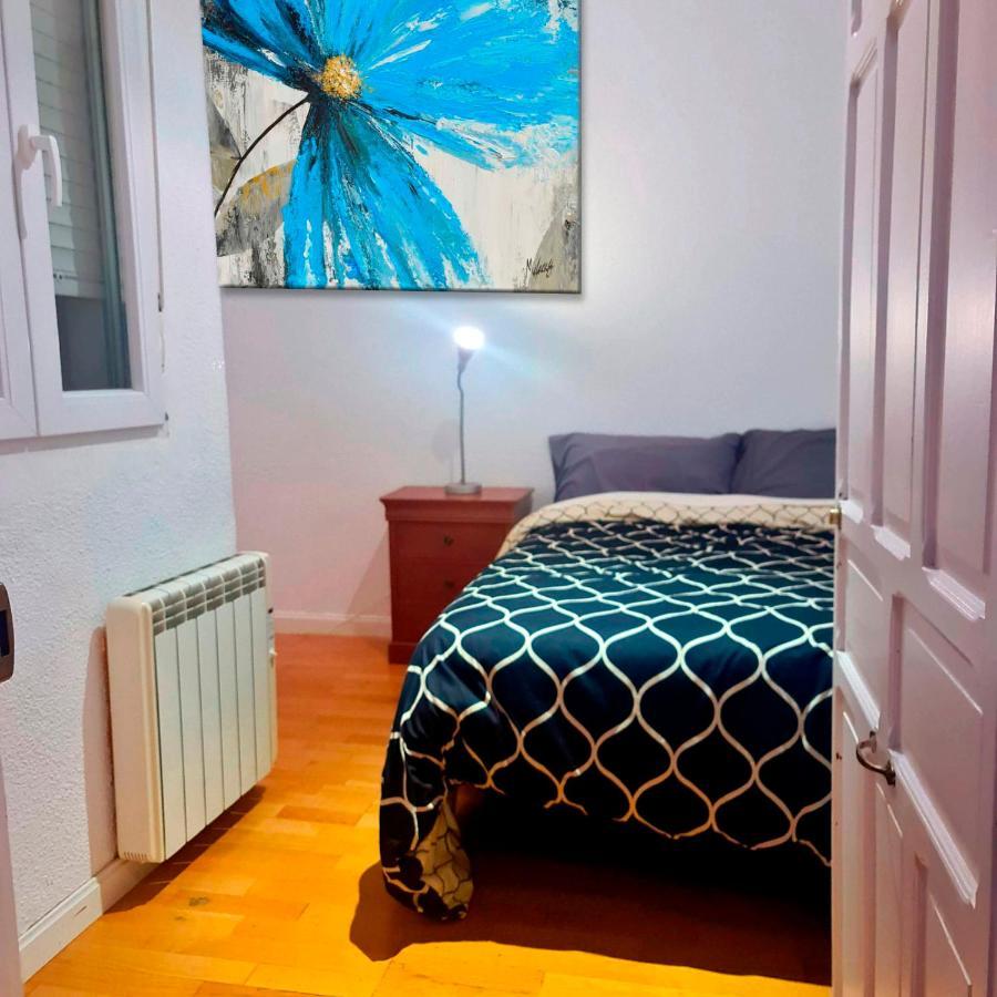 Gran Via Valverde & Parking Bed & Breakfast Madrid