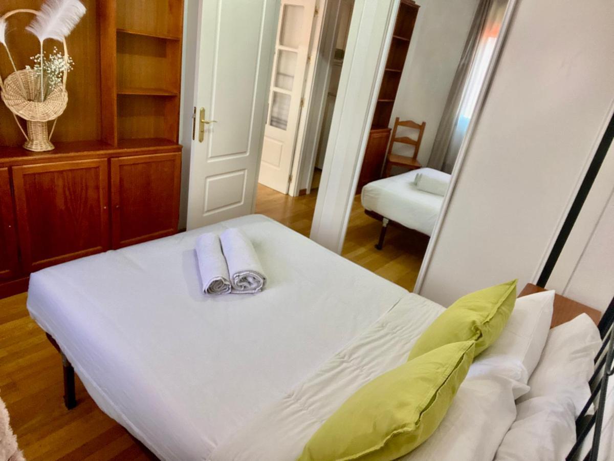 Deyanira Suite, Aeropuerto, Ifema Apartamento *