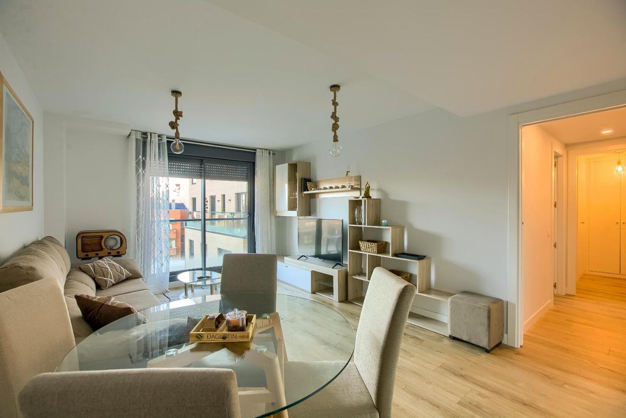 Apartamento 2b2b Deluxe - Jardines De Cuatro Caminos - Business District - Santiago Bernabéu *