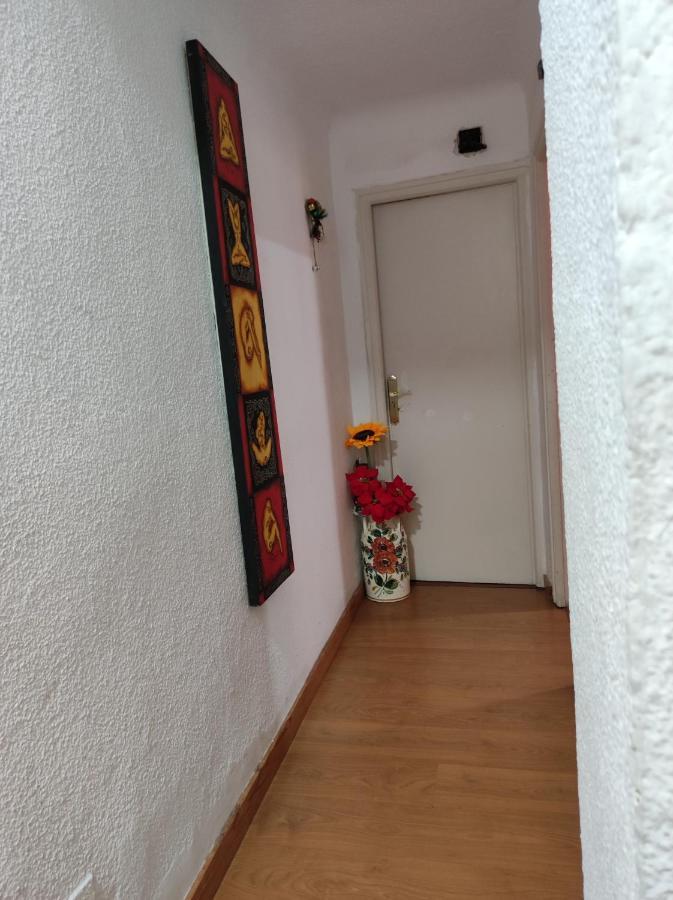 Aparment Puerto Alto Homestay Madrid