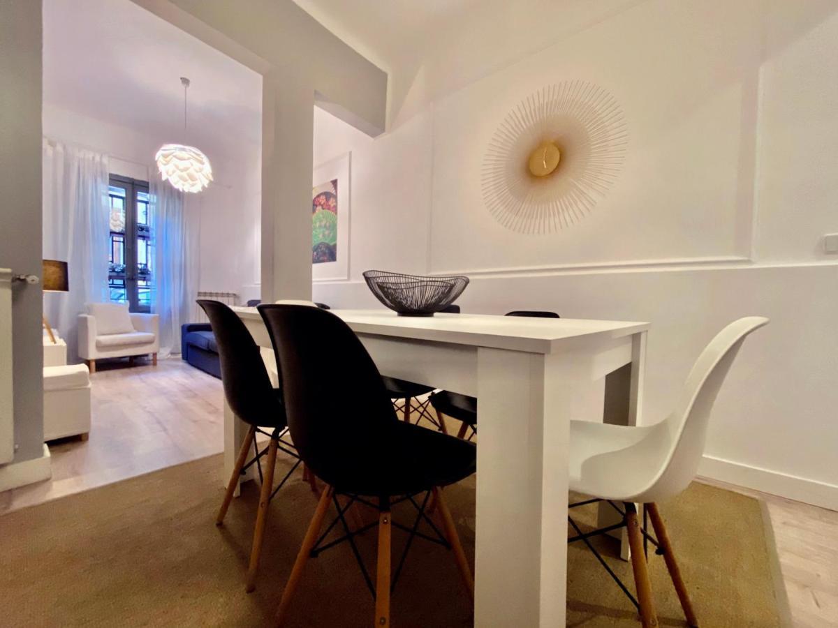 Charming Malasana Gallery - Madri