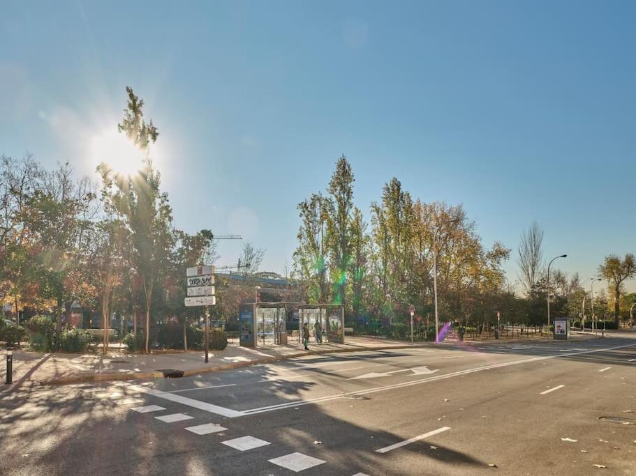New Retiro Recién Reformado 10 Min En Metro A Sol, Hasta Seis Personas Apartamento