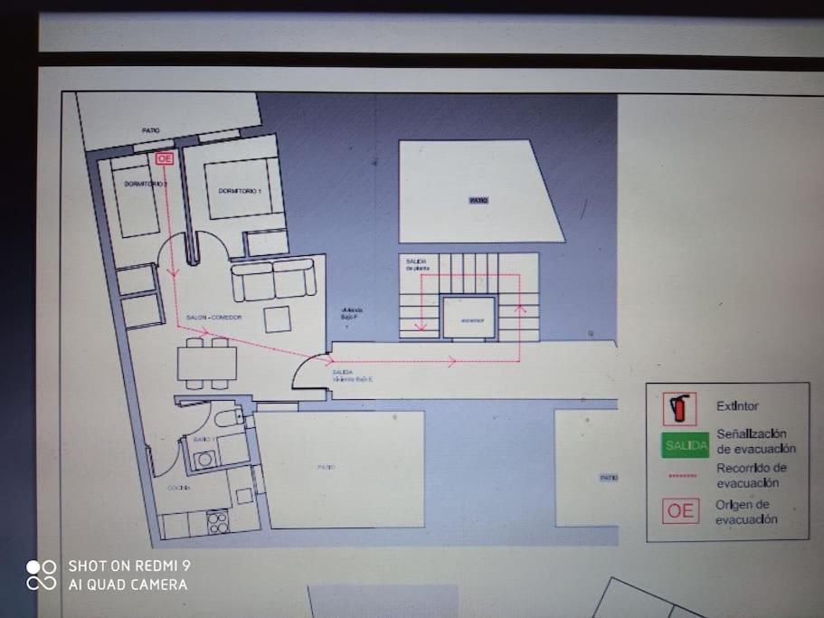 New Retiro Recien Reformado 10 Min En Metro A Sol, Hasta Seis Personas Apartamento