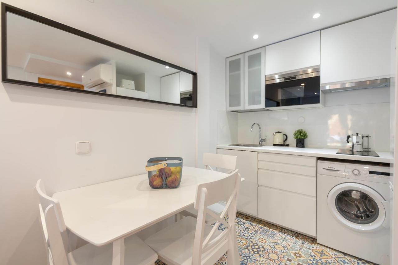 Homelike Sol - Gran Via I Apartamento Madrid