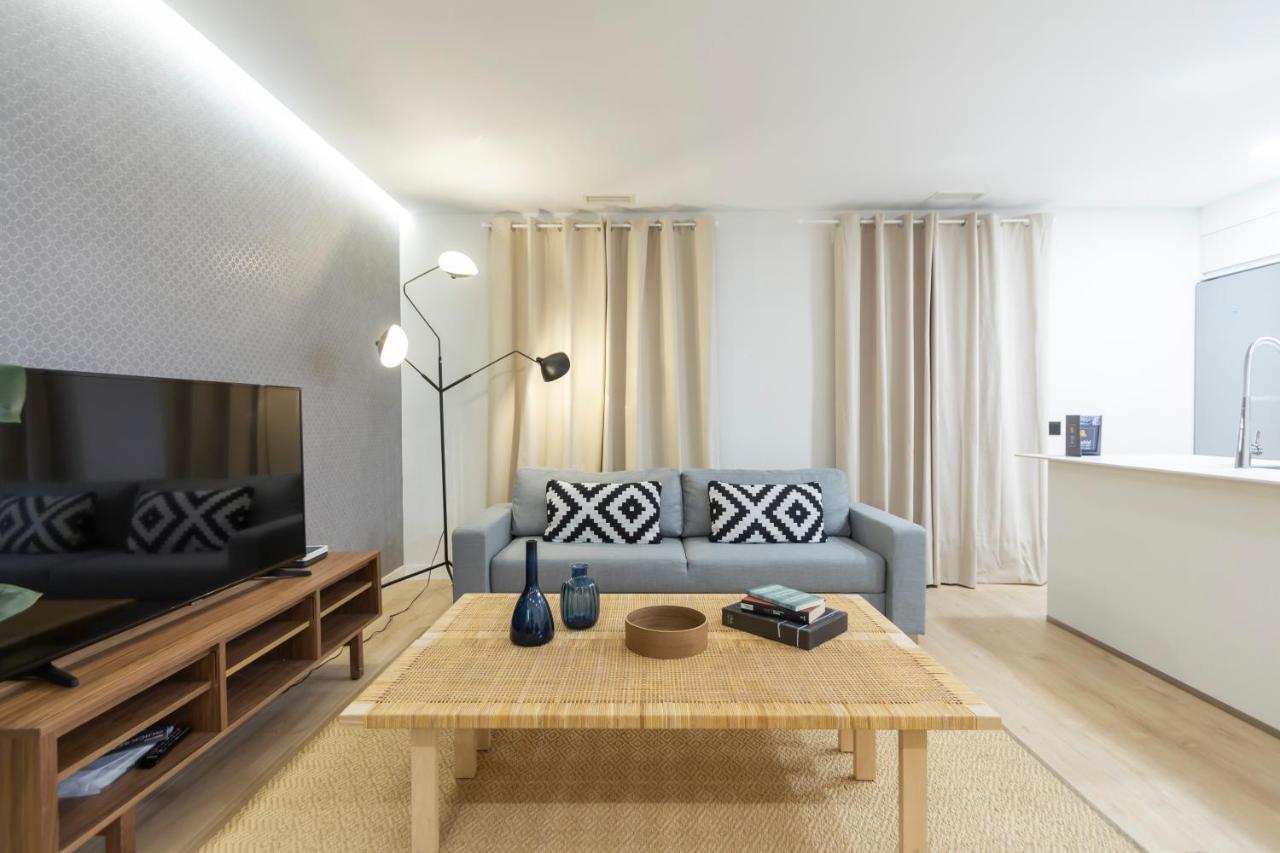 Dobohomes - Ibiza * Madrid