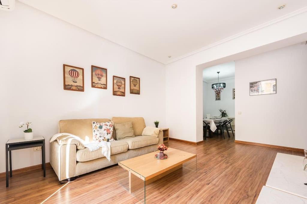Apartment Living Cuchilleros