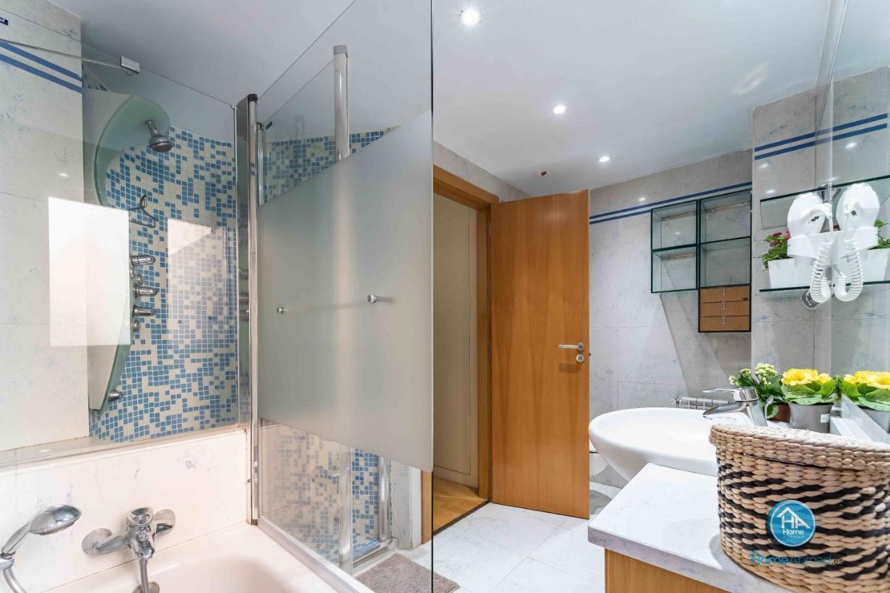 Elegant Grand Villa - Madrid City Center Madri