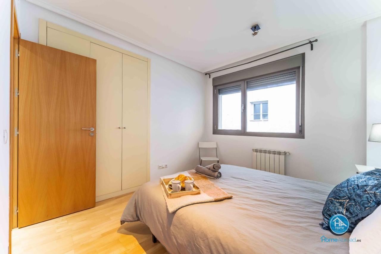 Elegant Grand Villa - Madrid City Center Apartamento