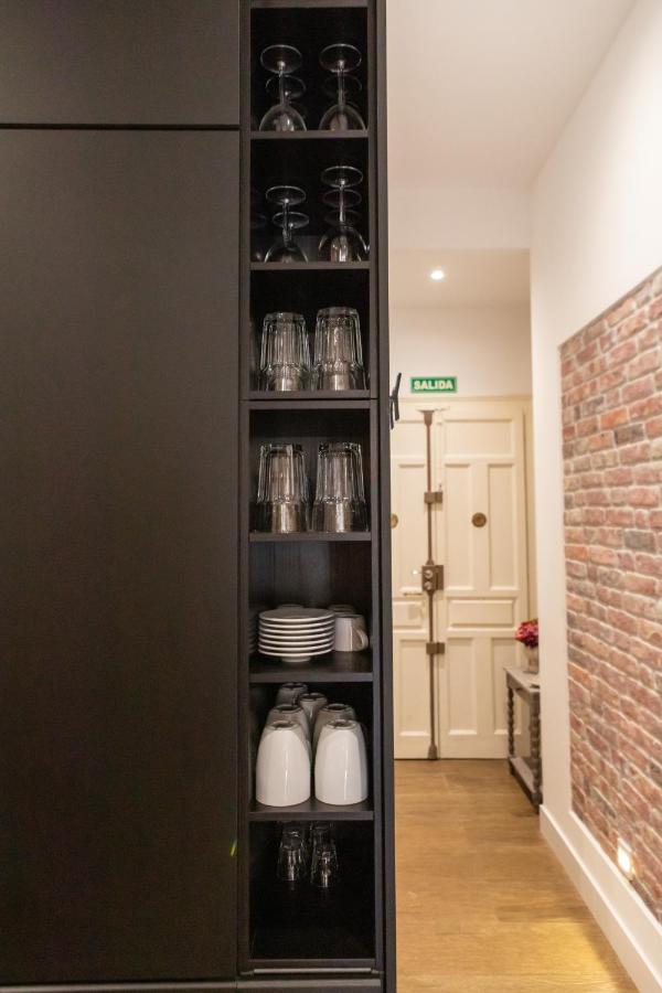 Luxury Near Royal Palace Apartment *