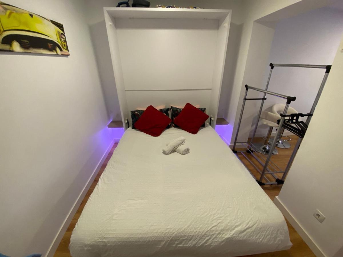 Wifi Studio II Centro 24H Madrid