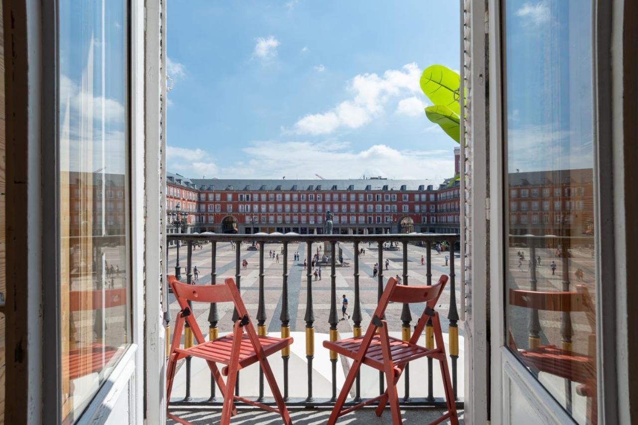 Mayor Square By Monaro***** * Madrid