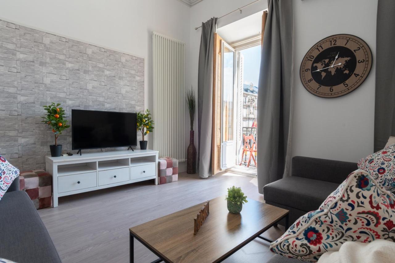 Apartment Mayor Square By Monaro***** Madrid