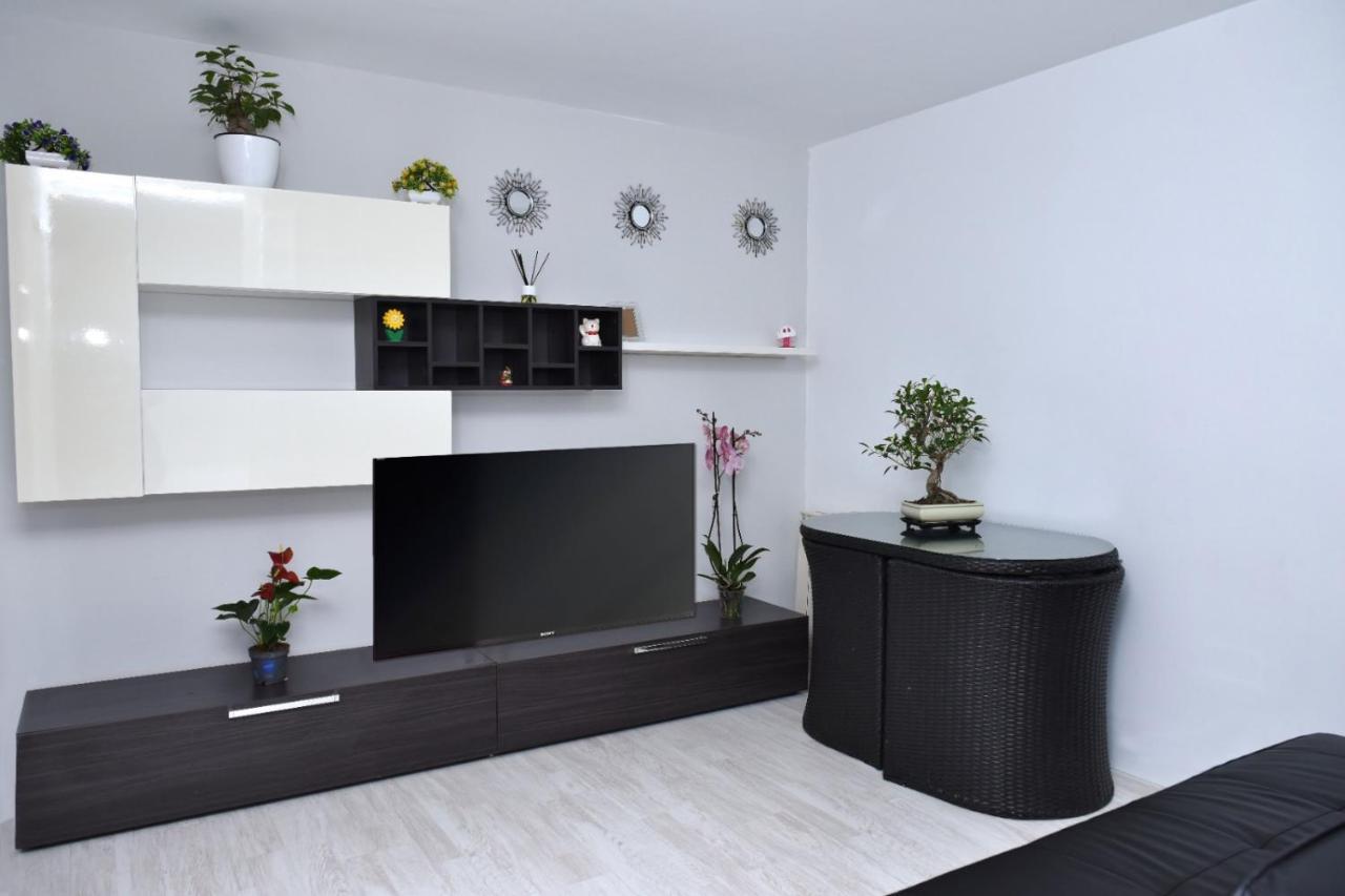Apartamento Departamentos C&g