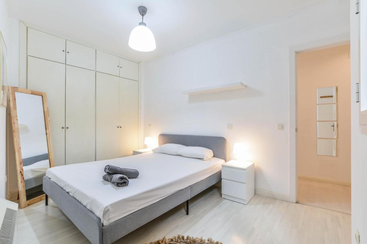 Apartamento En Cava Baja Apartamento