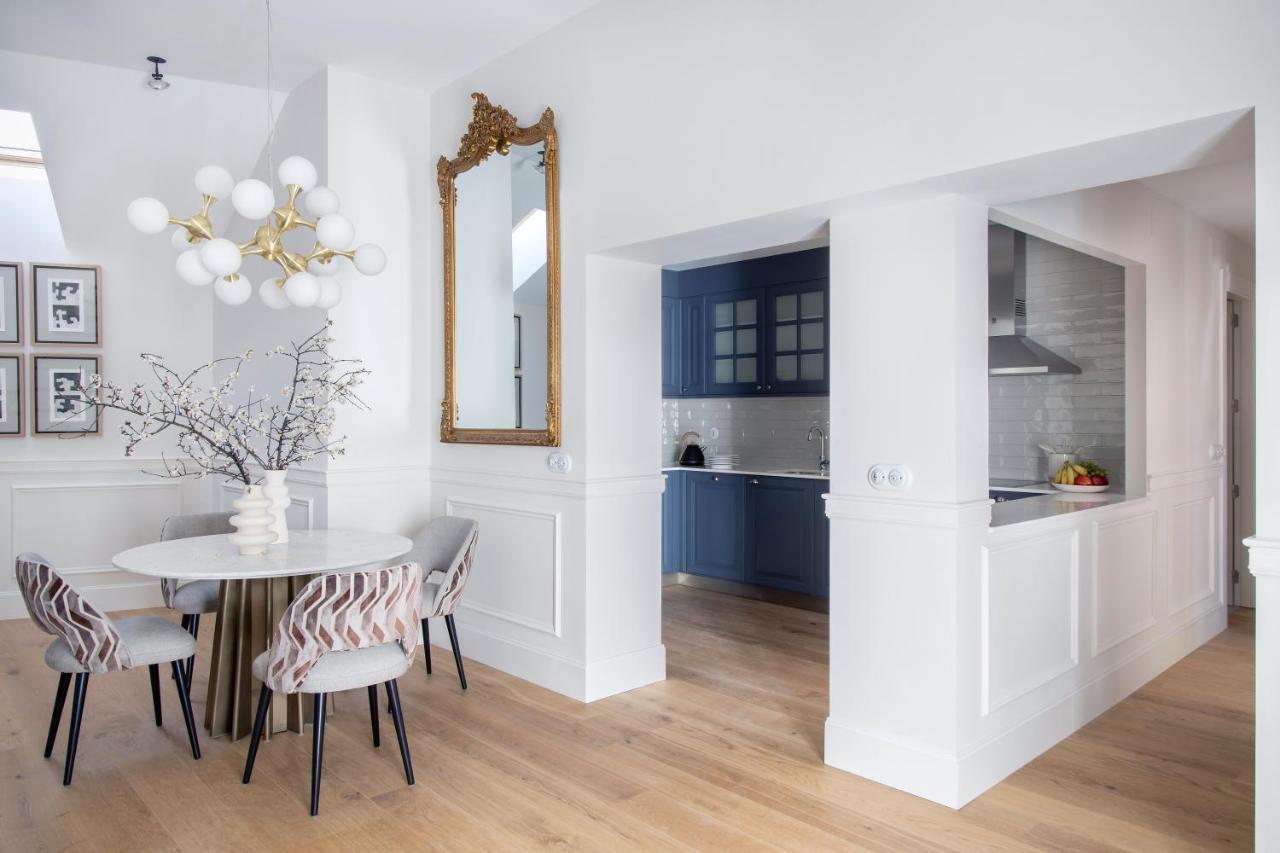 Palacio Tirso De Molina - The Arc Collection