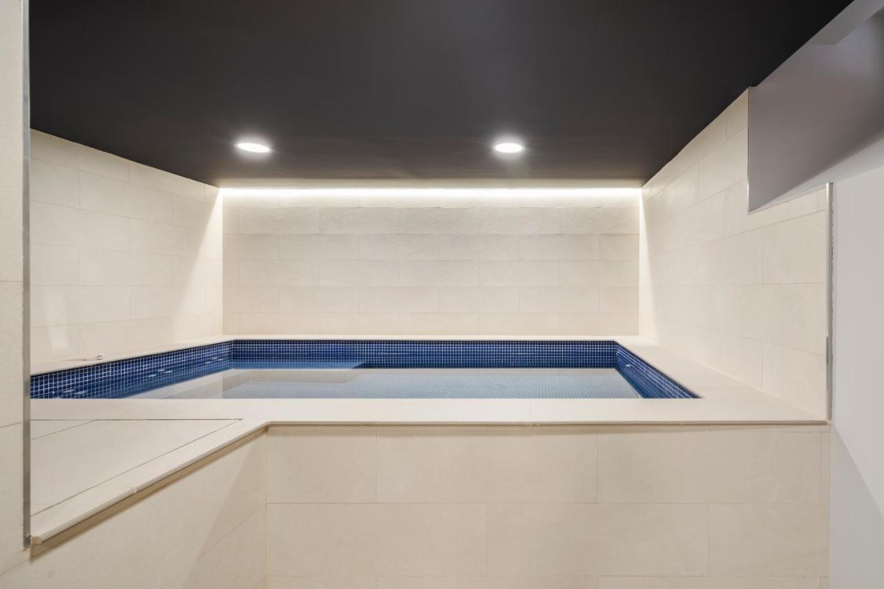 Palacio Tirso De Molina - The Arc Collection
