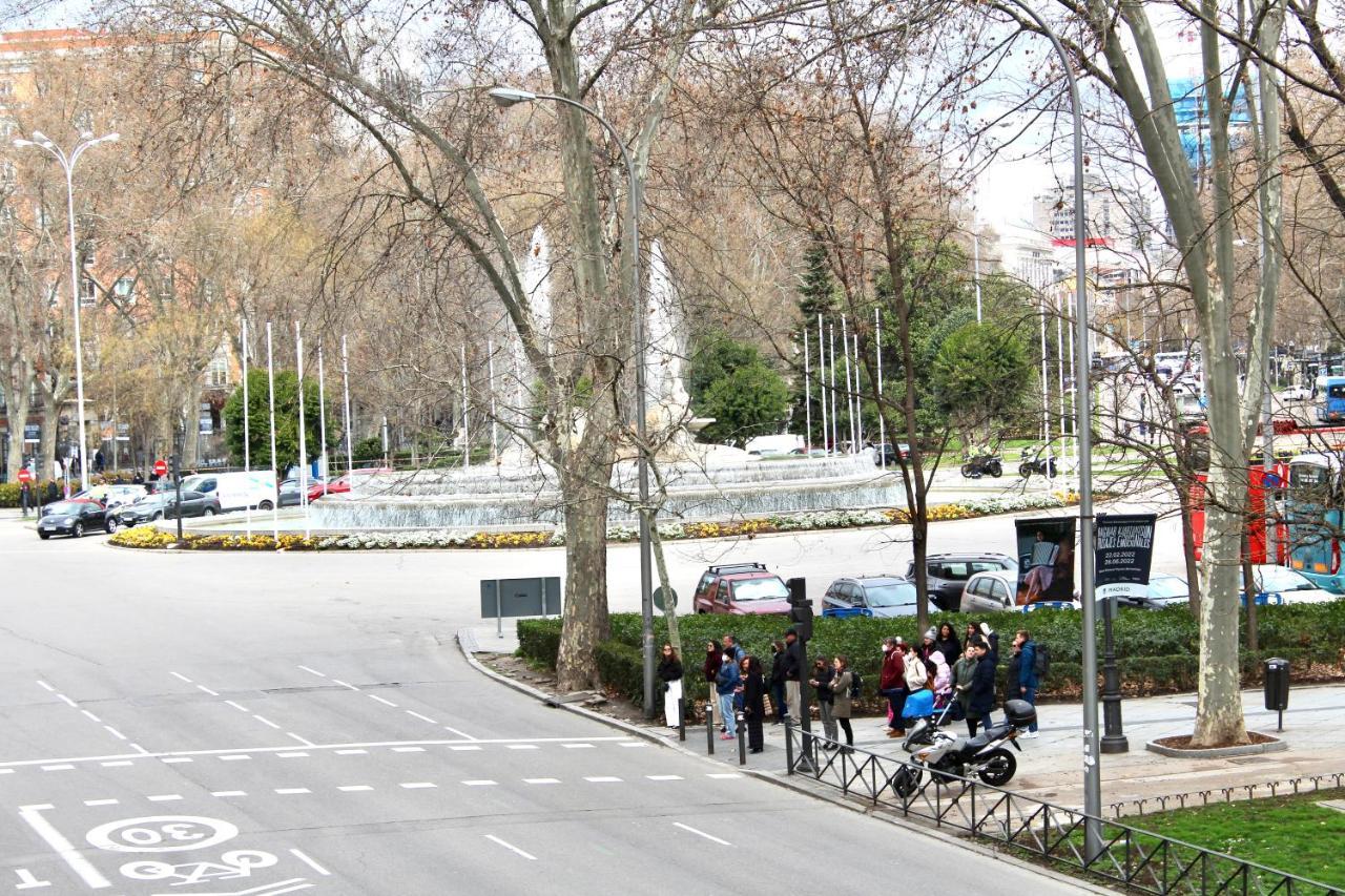 Apartamento Lujoso Apto Paseo Del Prado Madri