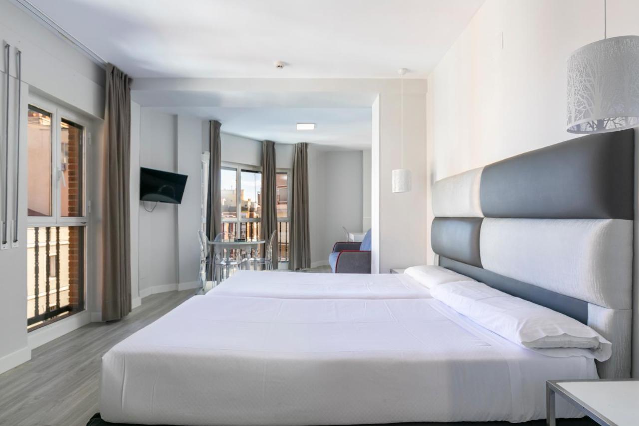 Quo Eraso Apartahotel