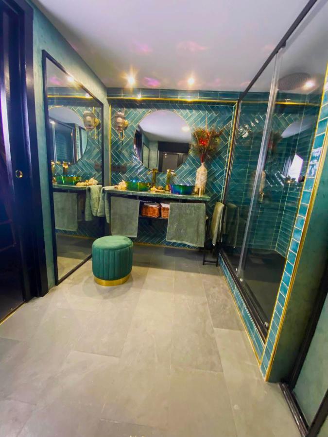 Excellent Penthouse In The Center Appartement