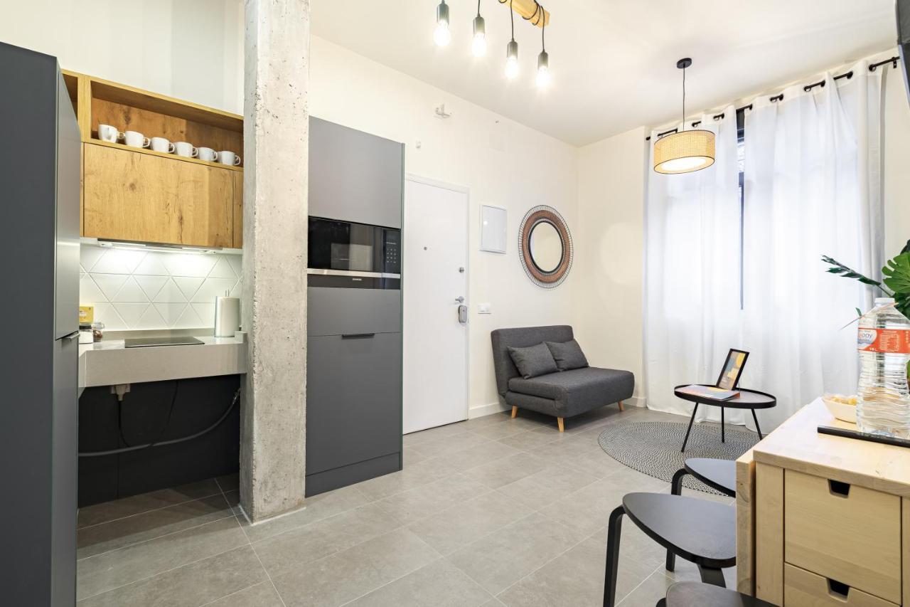 Color By Olala Homes Appartement