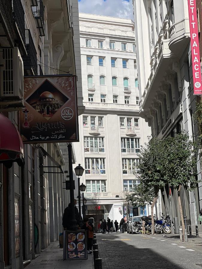 Hermoso Piso En Centro A 30mts De Primark * Madrid