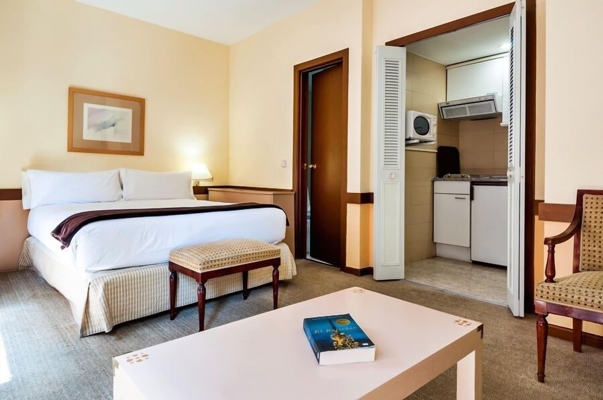 Aparthotel Espahotel Plaza Basilica