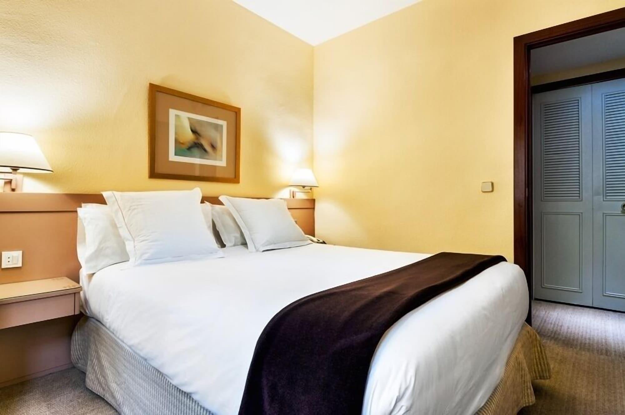 Espahotel Plaza Basilica Aparthotel Madrid