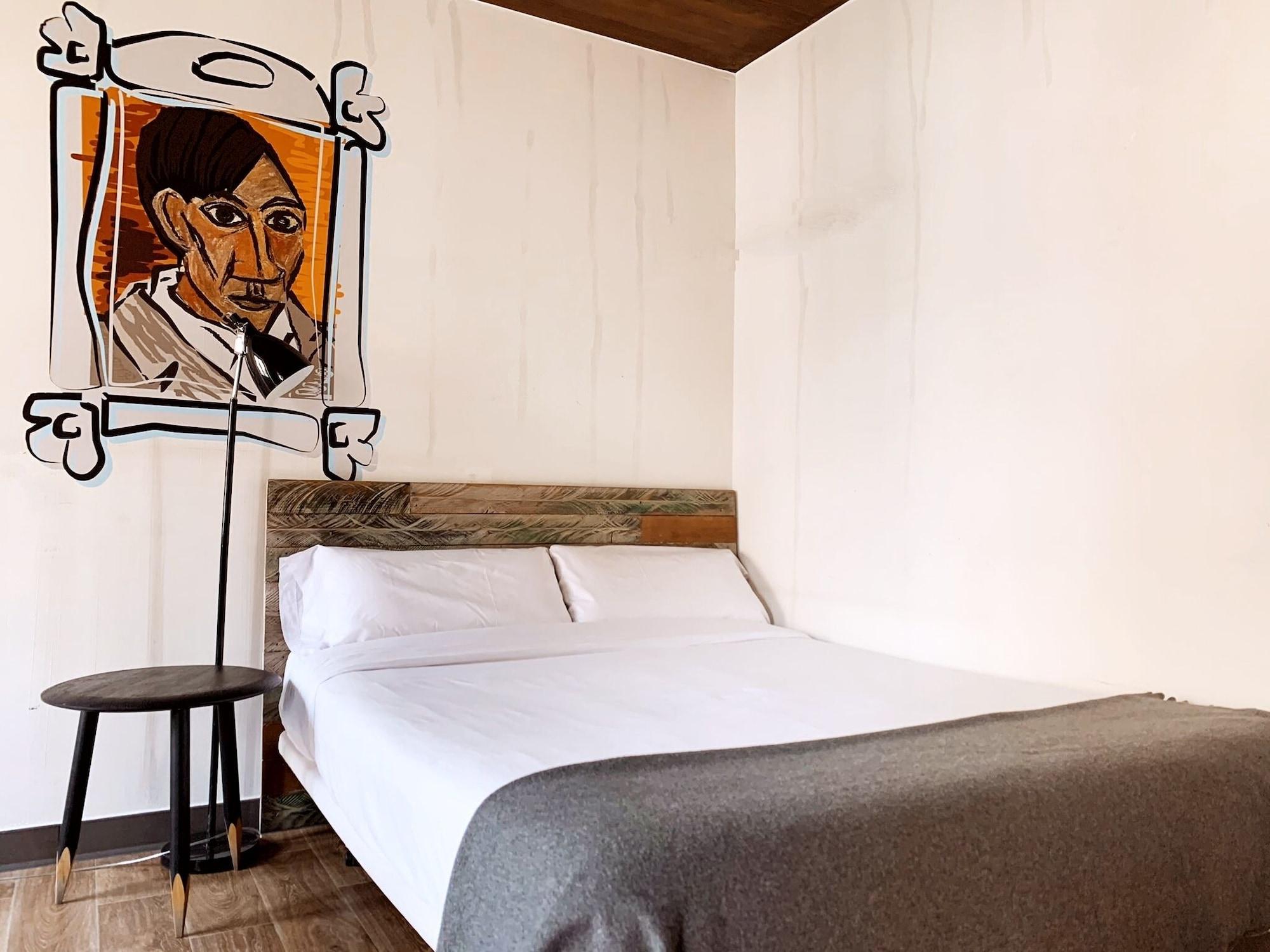 Room00 Chueca *