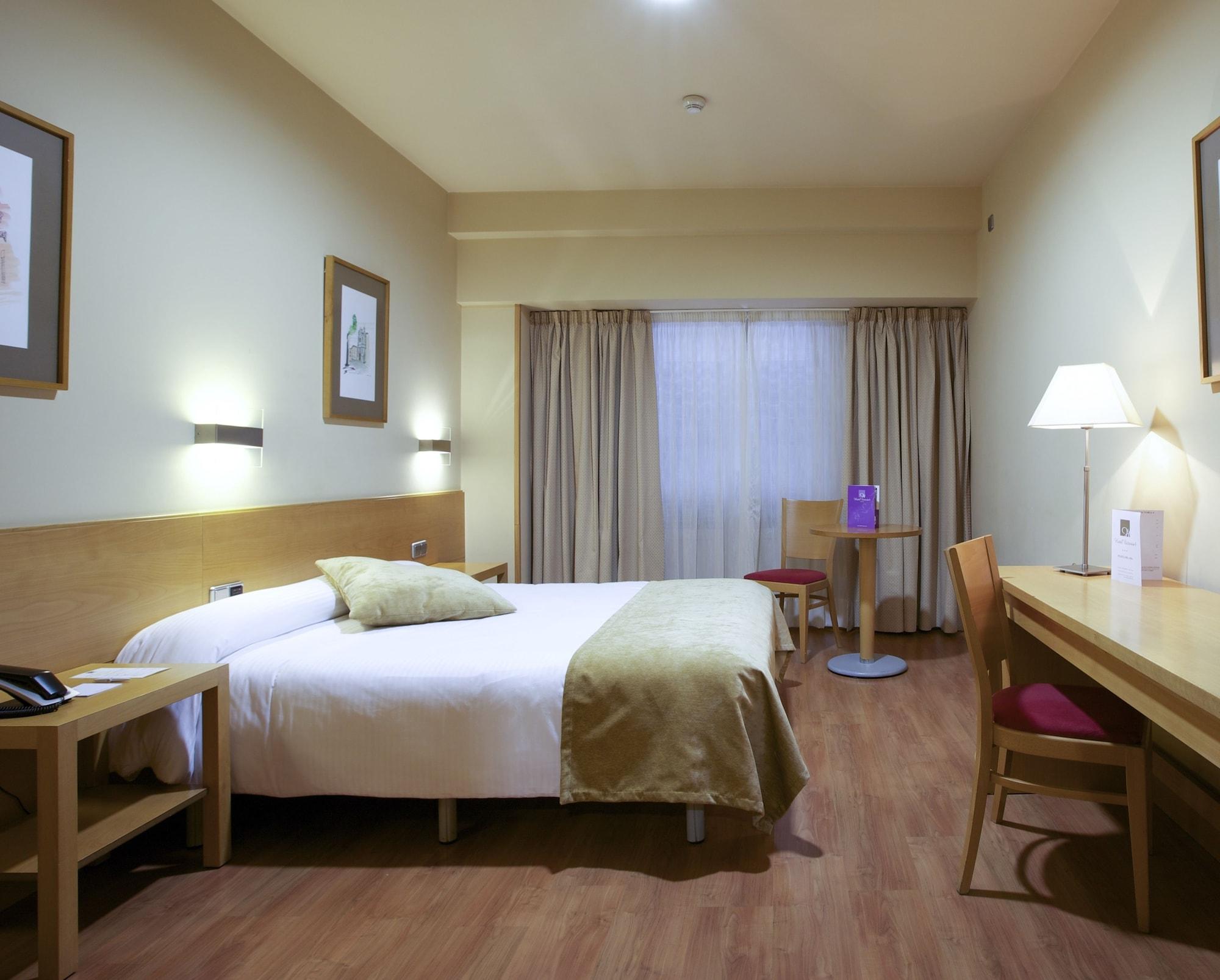 Victoria 4 Puerta Del Sol Hotel 3*