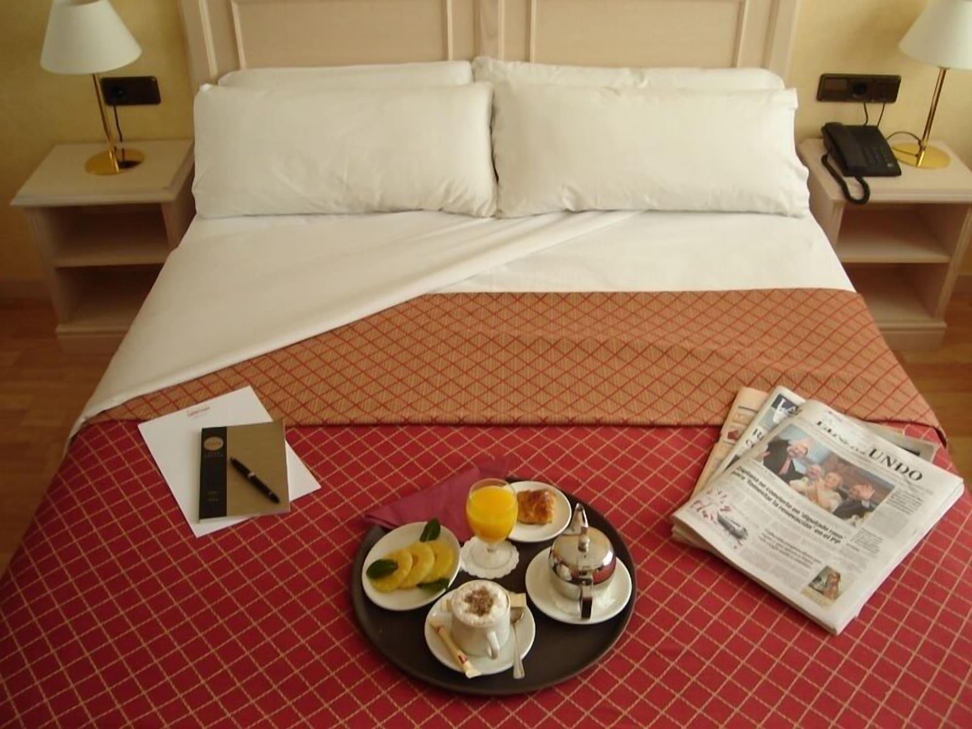 Luze Castellana Hotel