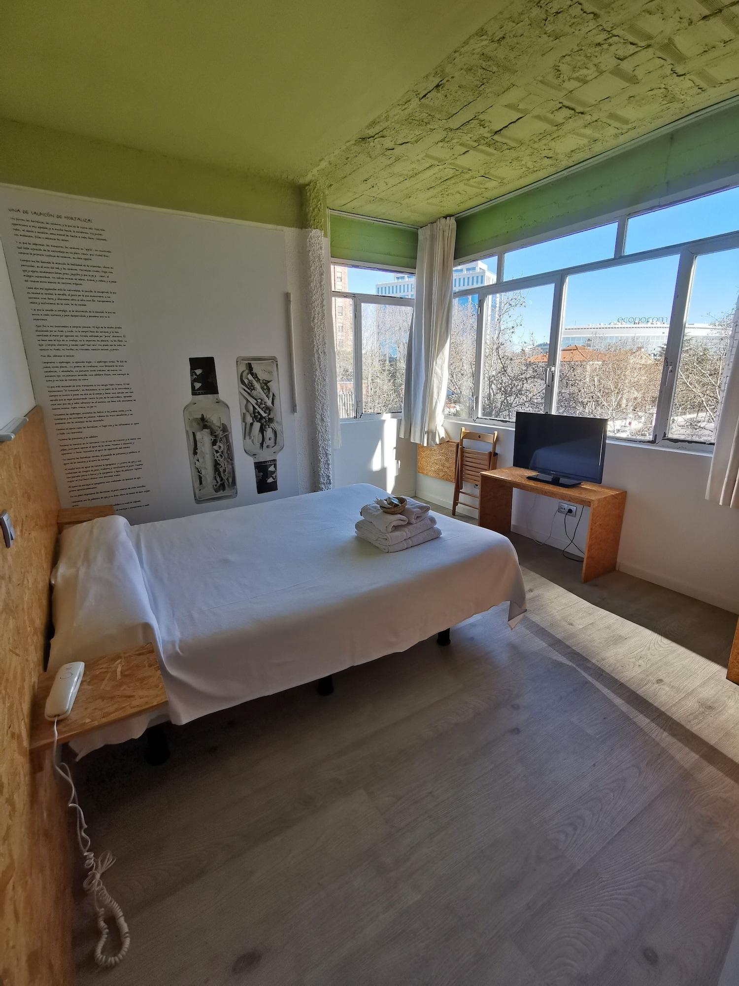 Guest house La De El Chaflan 3*