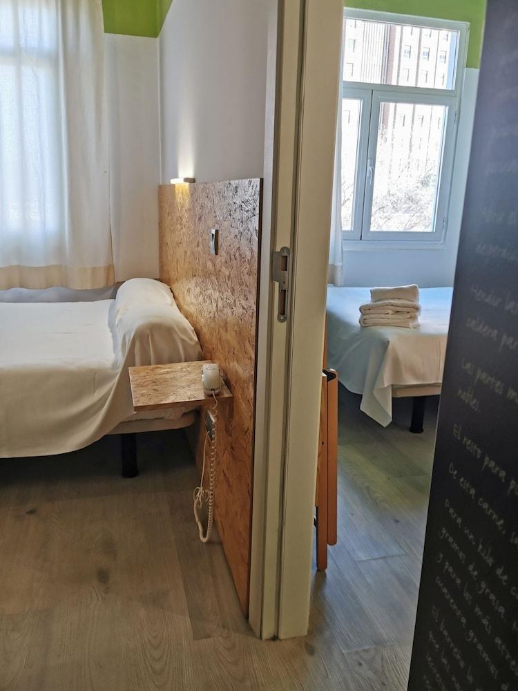 La De El Chaflan Guest house 3*